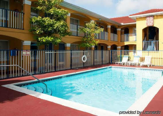 Red Roof Inn Orlando South - Florida Mall Exterior photo